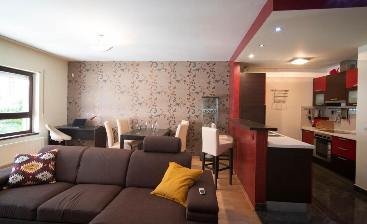 Free Parking! Soho Budapest 101, 4 Ppl, Ac, Superfast Wifi, Tv Budapeste Exterior foto