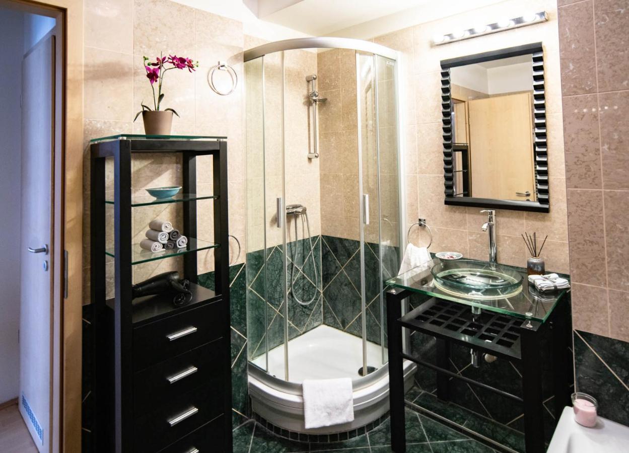 Free Parking! Soho Budapest 101, 4 Ppl, Ac, Superfast Wifi, Tv Budapeste Exterior foto